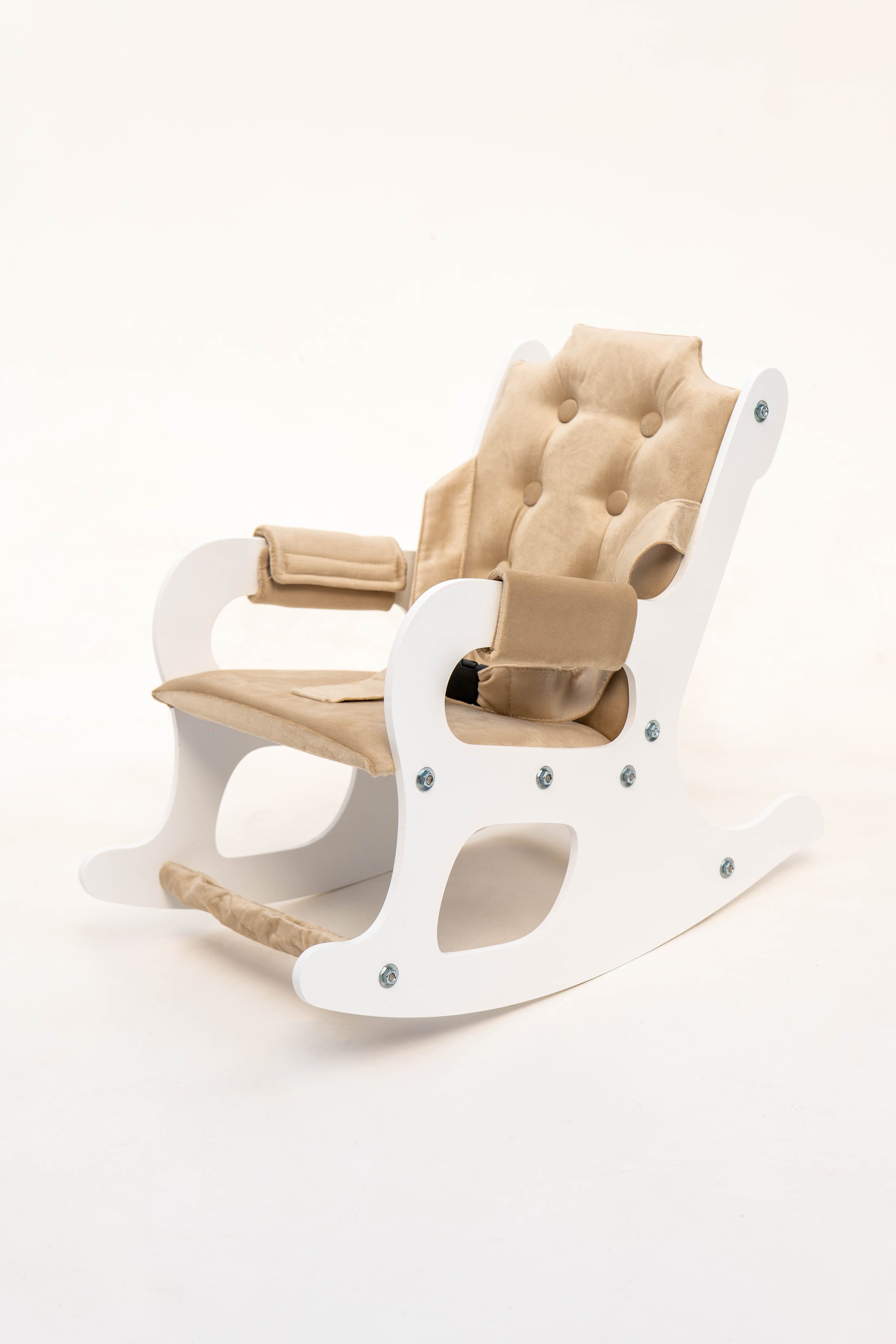 Chaise à bascule pour enfant – Design confort en bois